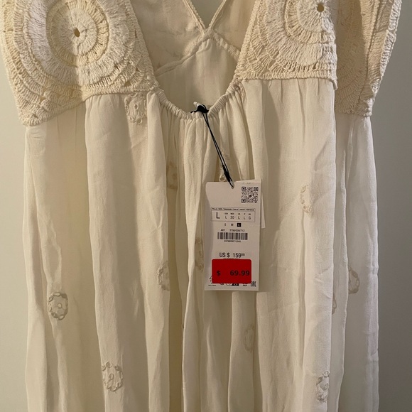 Zara Maxi Dress - Picture 3 of 3